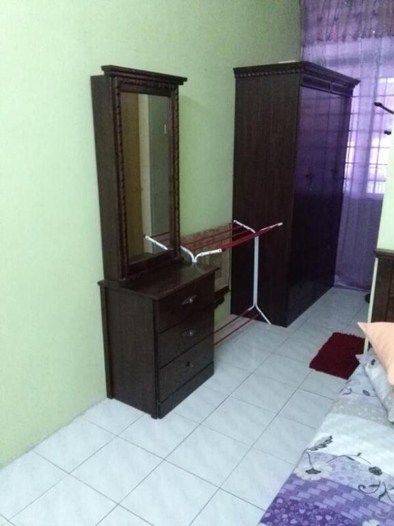 Deenaz Utara Homestay アロースター エクステリア 写真