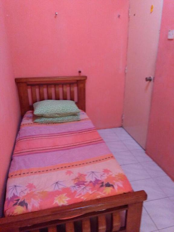 Deenaz Utara Homestay アロースター エクステリア 写真
